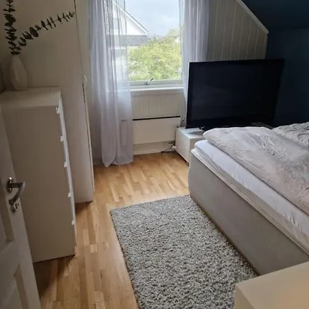3 Bedrooms&2bathrooms House With Amazing View Prázdninový dům Tromsø